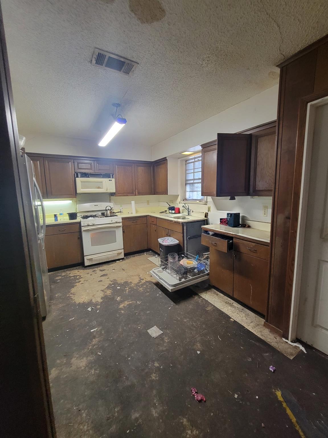 9711 Parkfield Drive Austin TX 78758