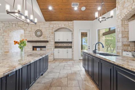 9805 Grand Summit Boulevard Dripping Springs TX 78620