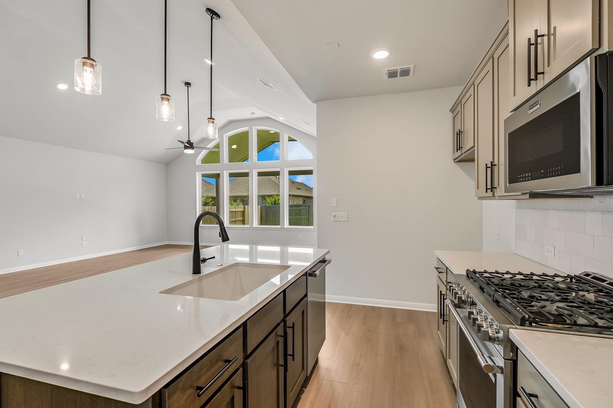 139 Grand Canyon Way Kyle TX 78640