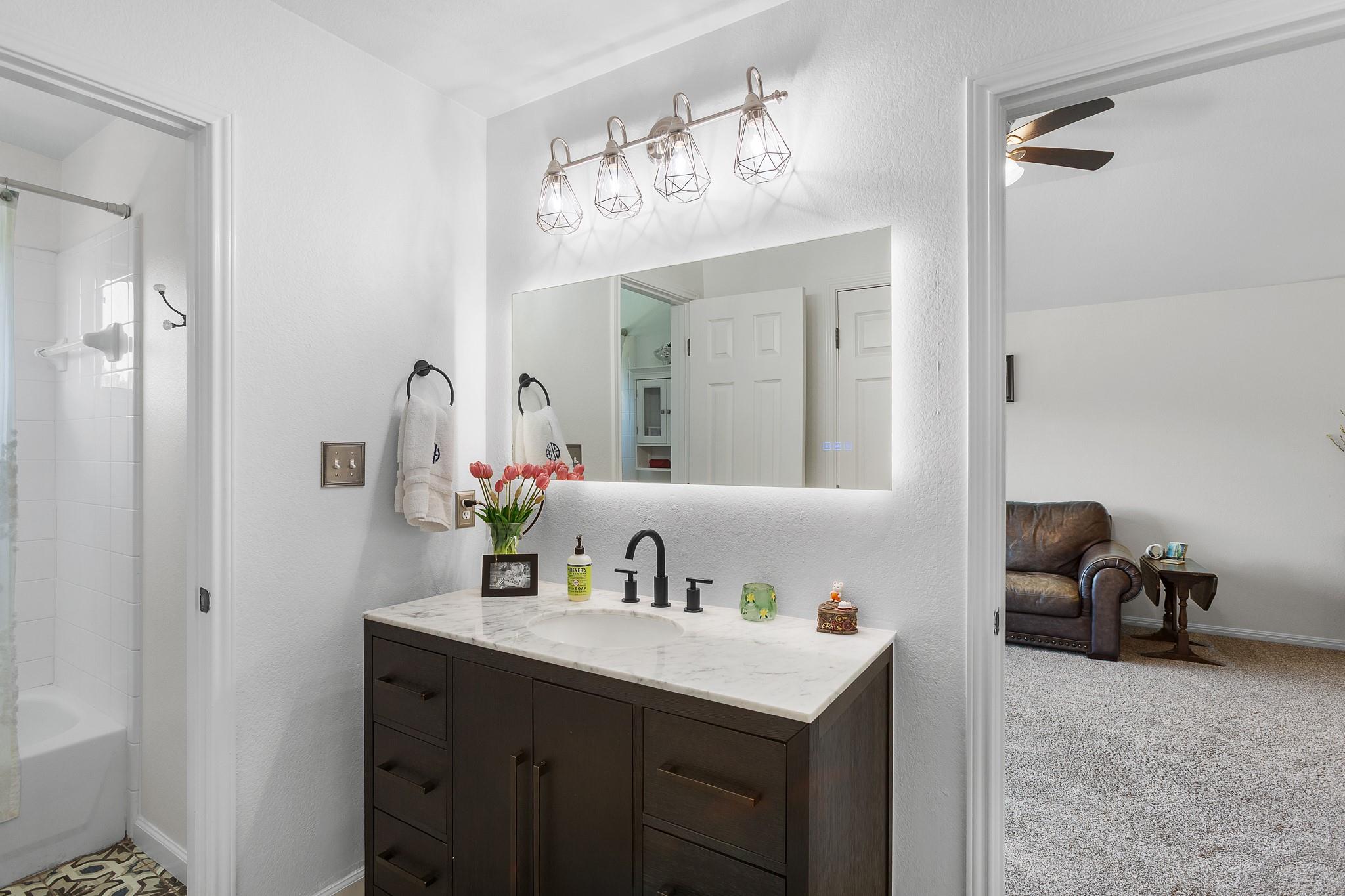 22128 Rose Grass Lane Spicewood TX 78669
