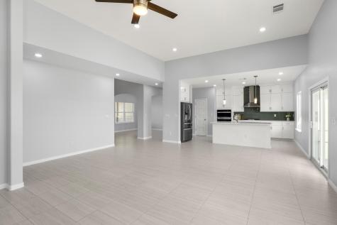 1136 Country Road 484 Road Elgin TX 78621