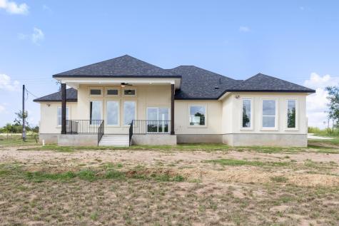 1136 Country Road 484 Road Elgin TX 78621