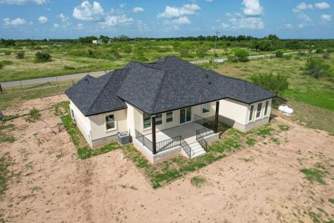1136 Country Road 484 Road Elgin TX 78621