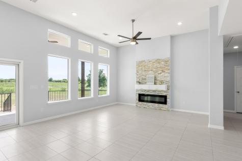 1136 Country Road 484 Road Elgin TX 78621
