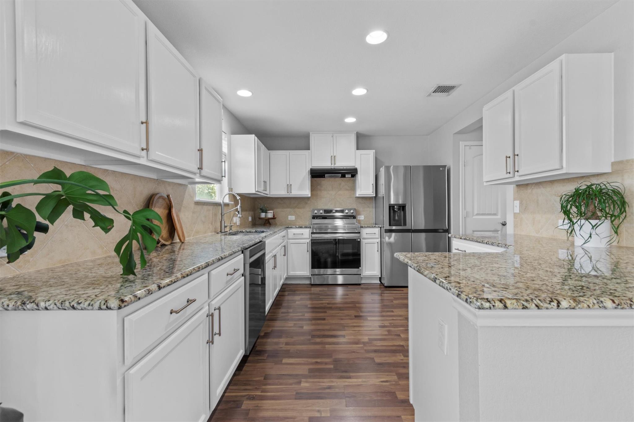 11025 Kirkland Hill Path Austin TX 78754