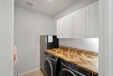 311 Bear Oak Street Hutto TX 78634