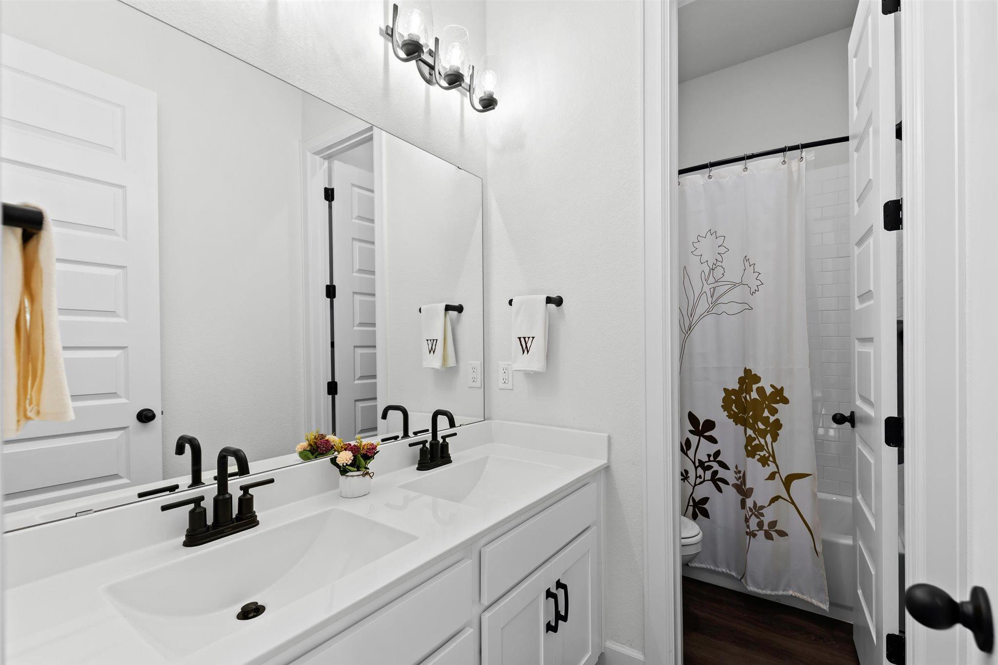 140 Eagle Pass Trail Georgetown TX 78628