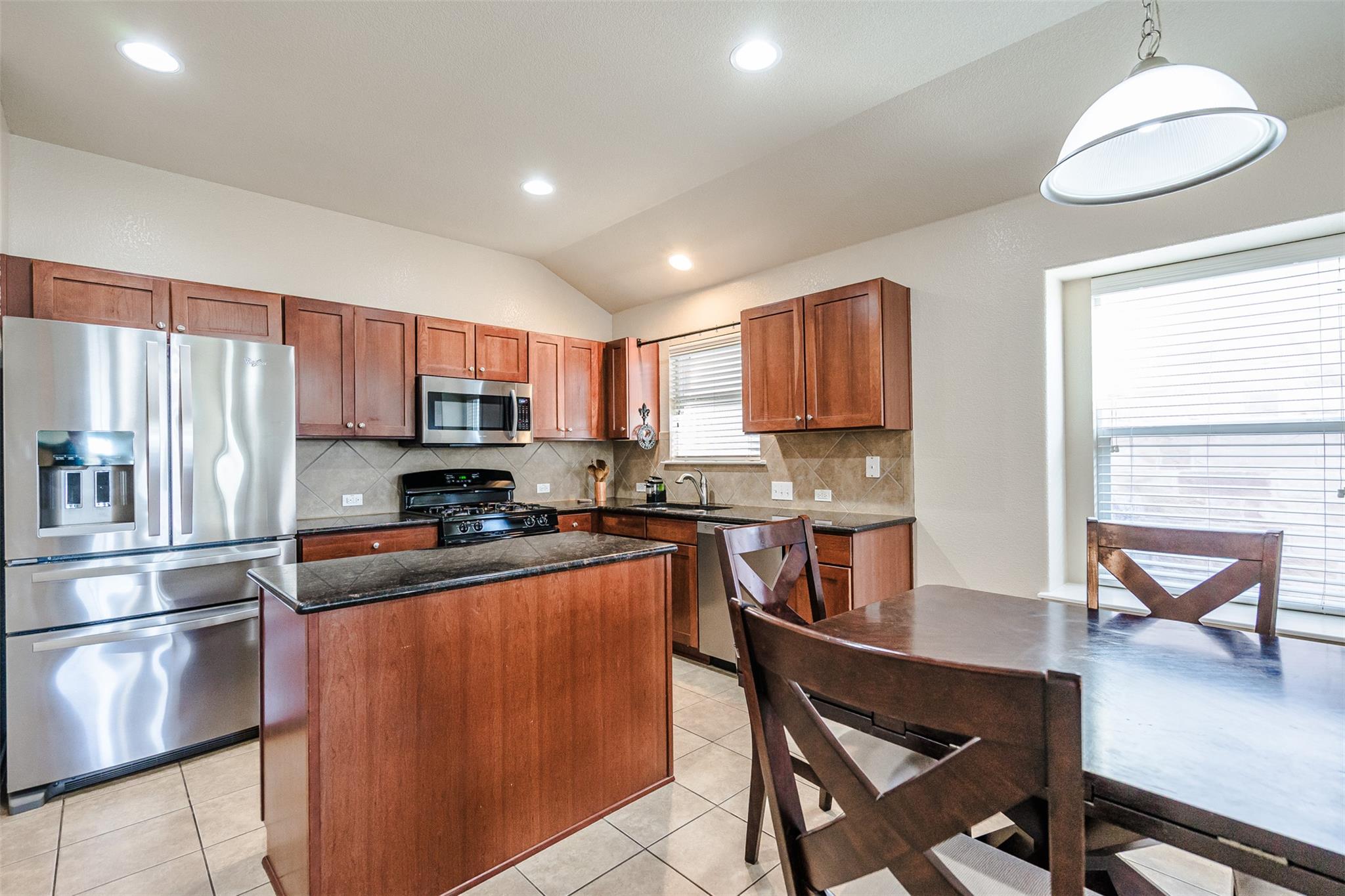2404 Christoff Loop Austin TX 78748