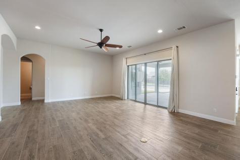 112 Haven Cove Hutto TX 78634