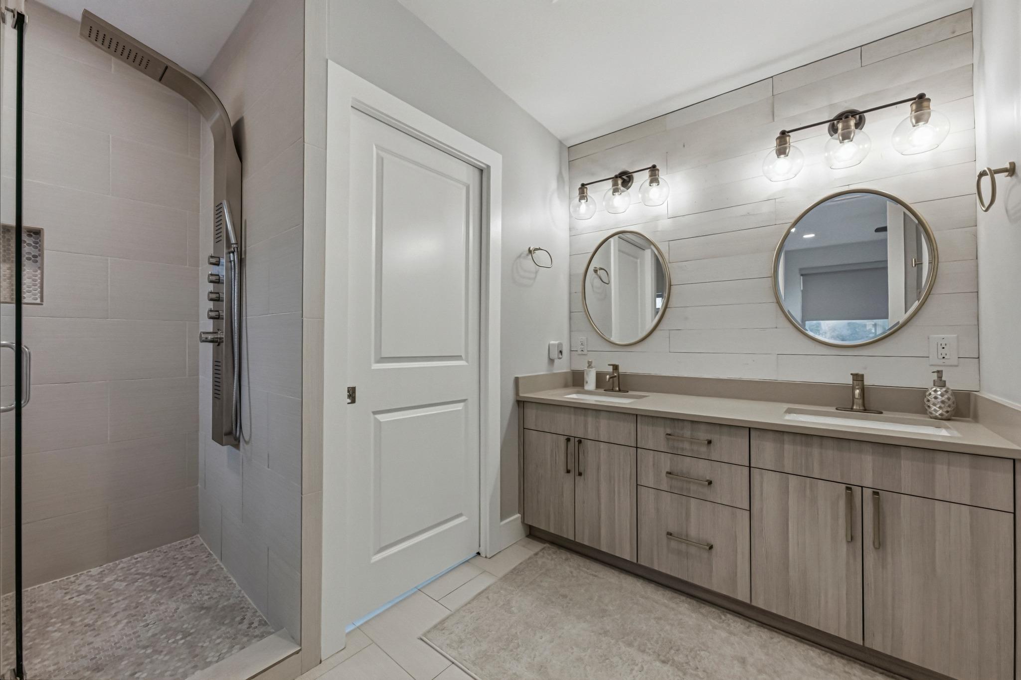 1405 Camelot Circle Austin TX 78745