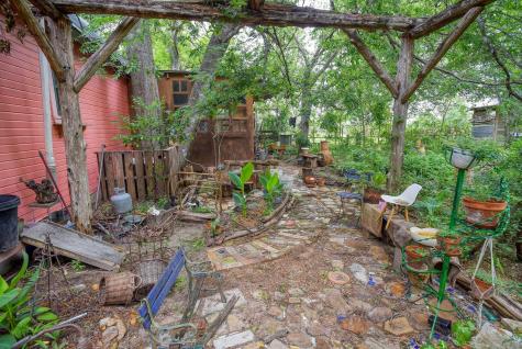 1905 Main Street Bastrop TX 78602