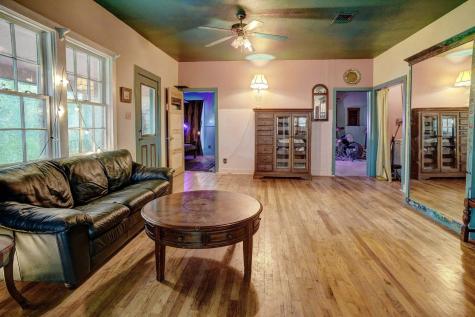 1905 Main Street Bastrop TX 78602