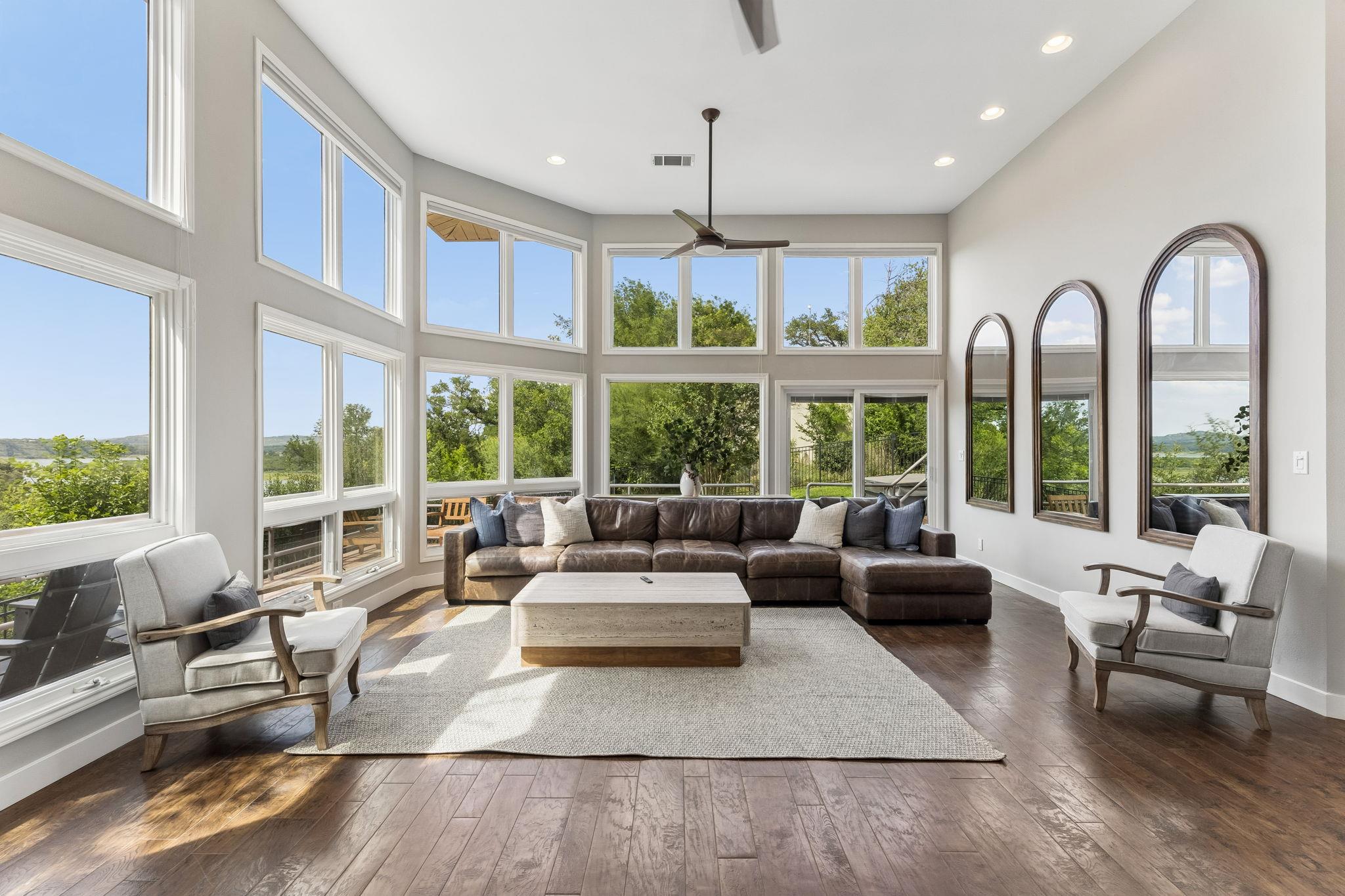 26310 Countryside Drive Spicewood TX 78669