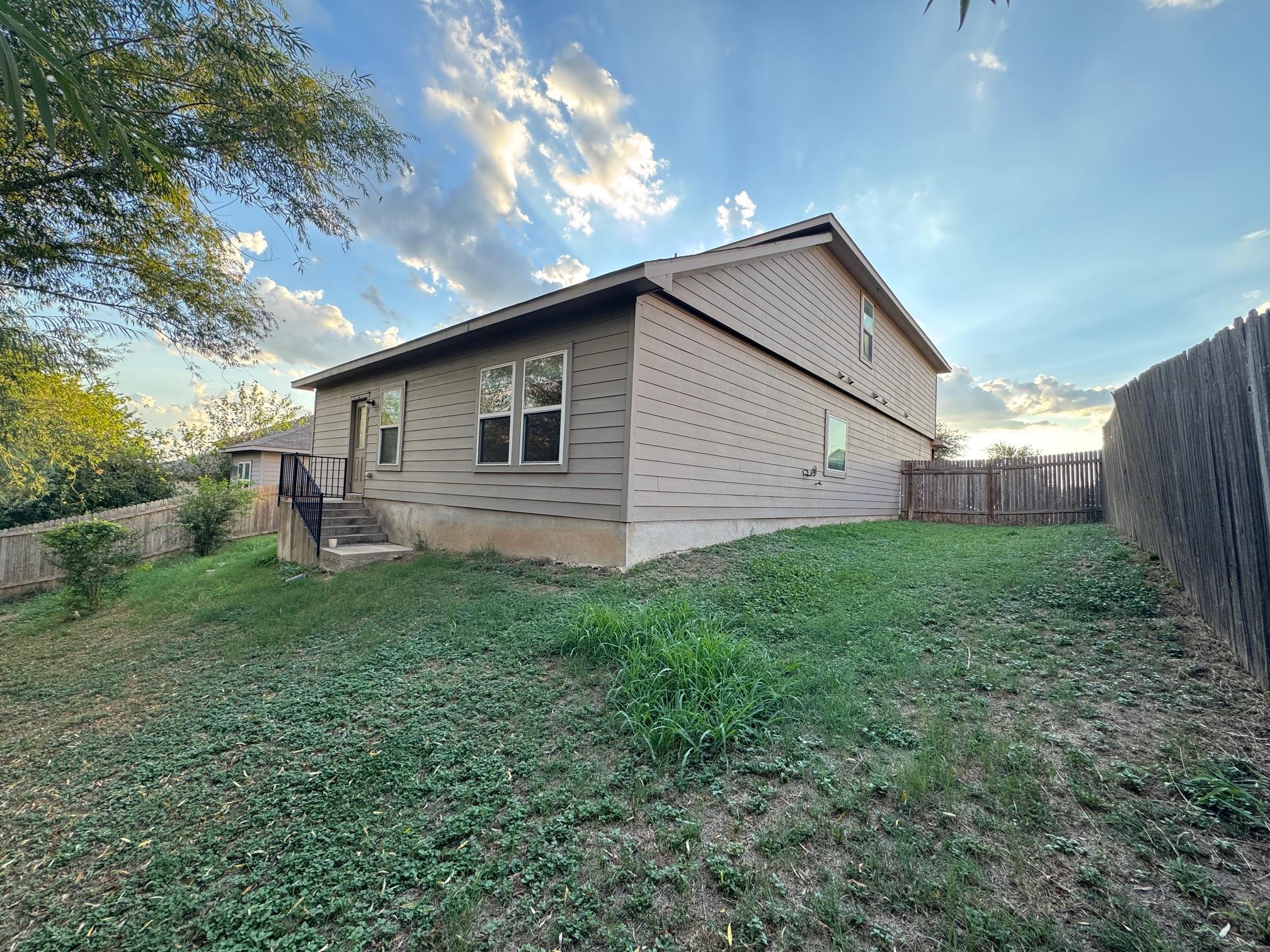 117 Kemah Drive Kyle TX 78640