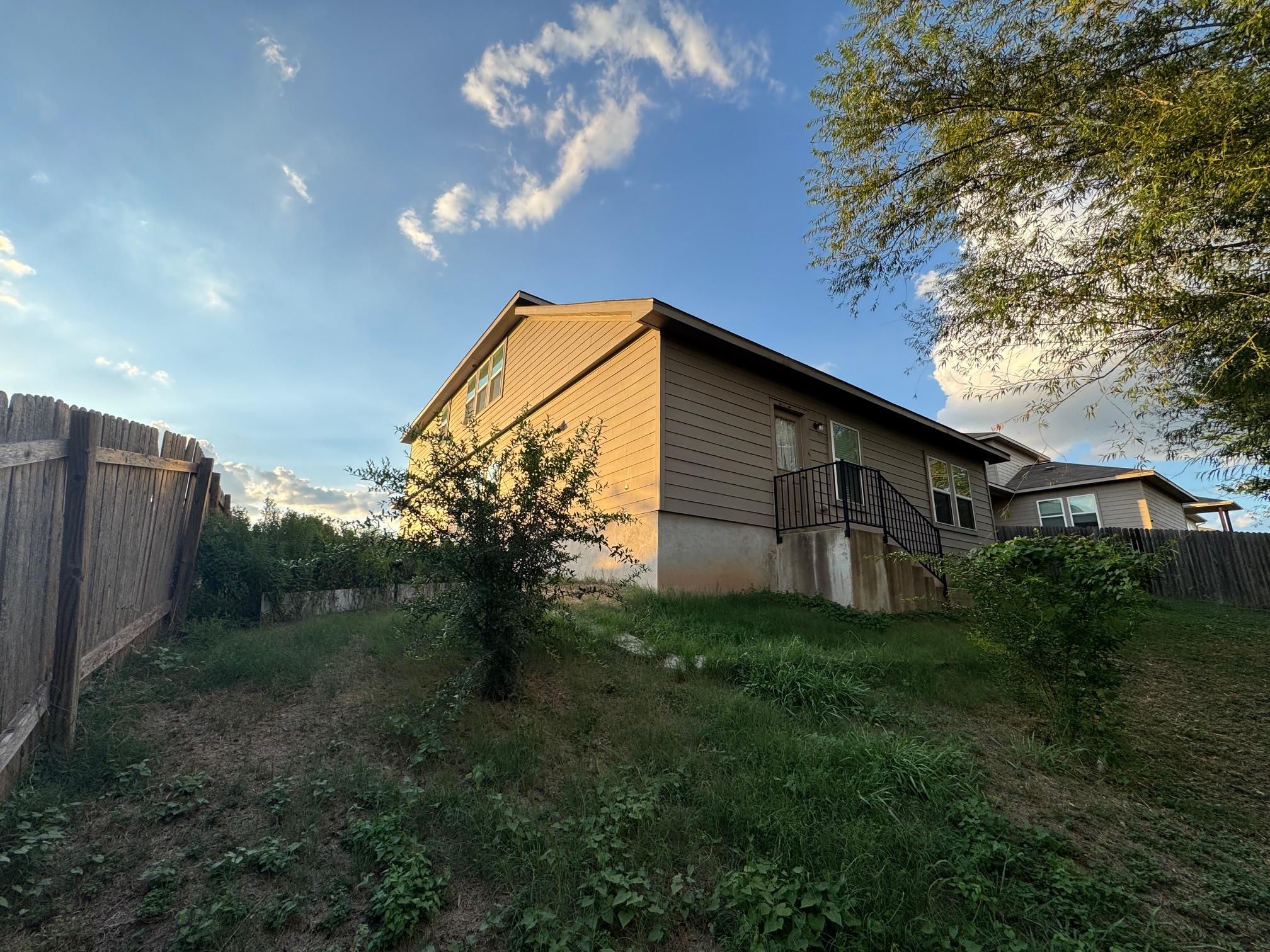 117 Kemah Drive Kyle TX 78640