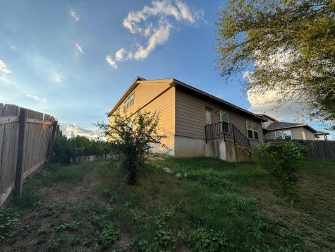 117 Kemah Drive Kyle TX 78640