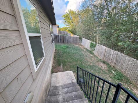 117 Kemah Drive Kyle TX 78640