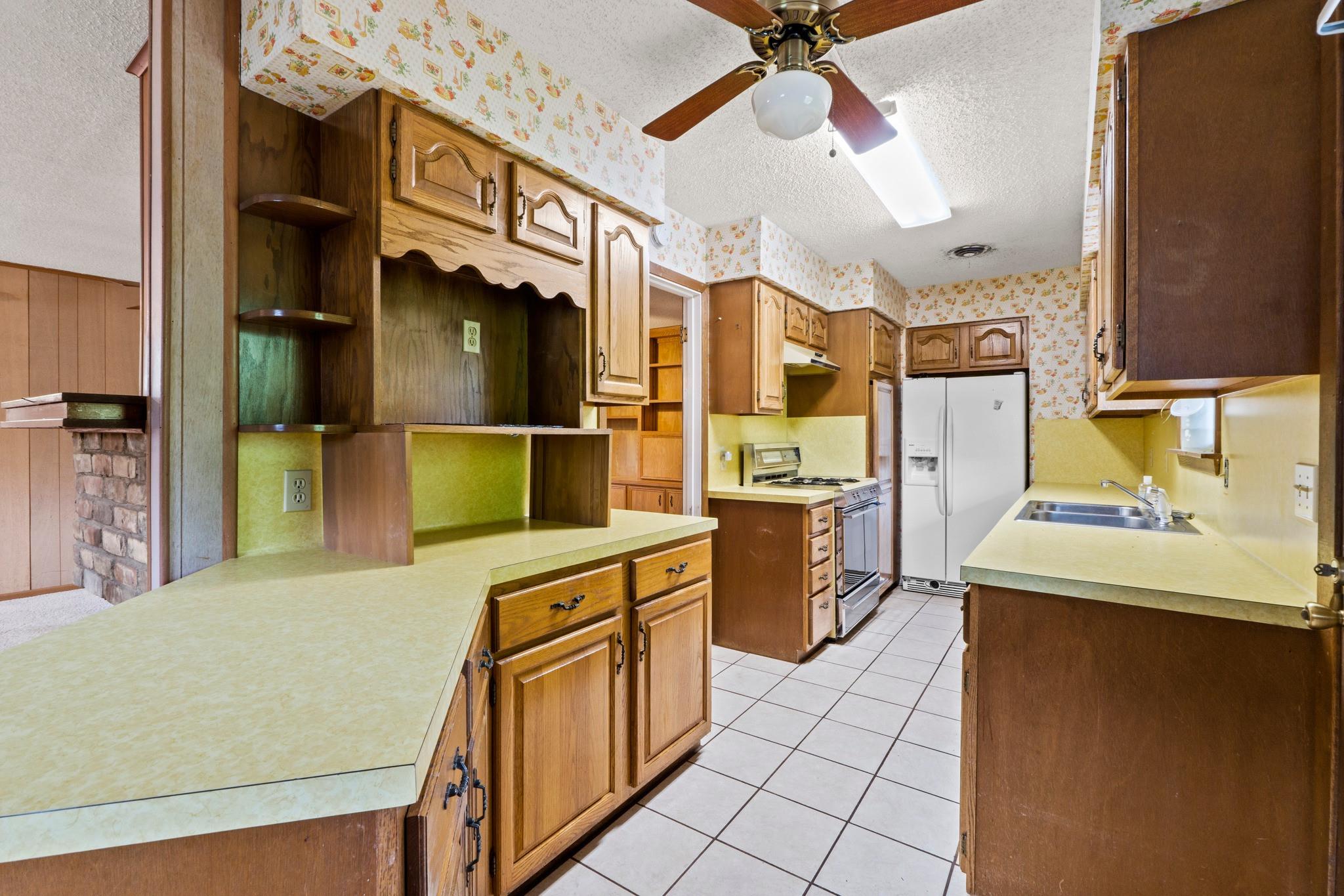 2506 Rae Dell Avenue Austin TX 78704