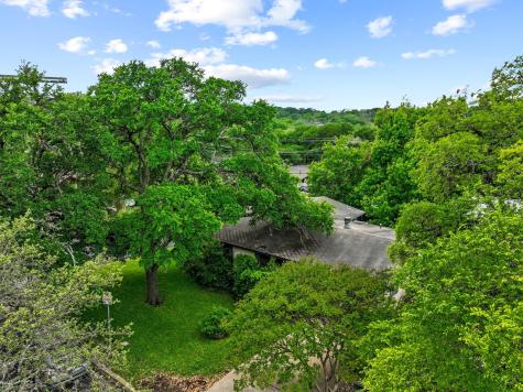 2506 Rae Dell Avenue Austin TX 78704