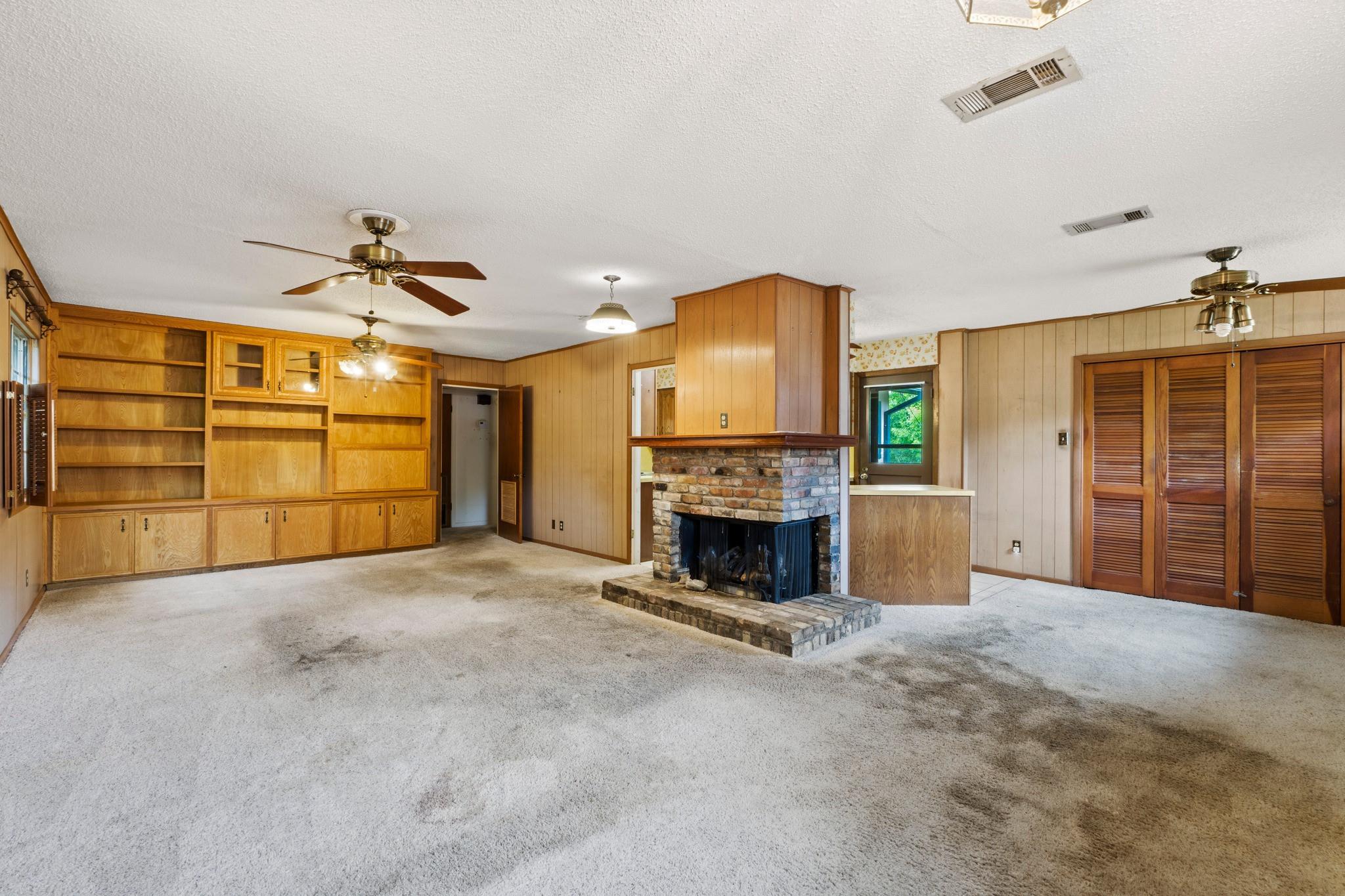 2506 Rae Dell Avenue Austin TX 78704