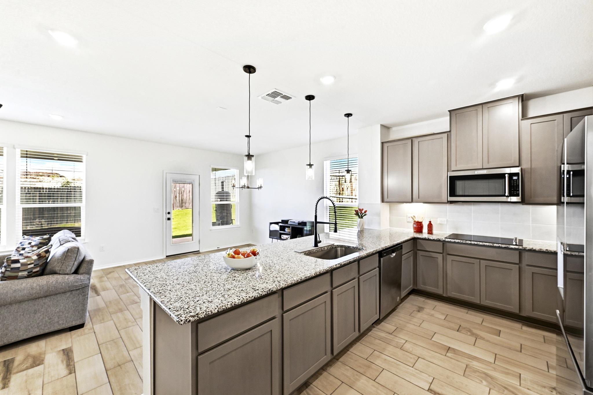 7201 Calliope Crossing Austin TX 78744