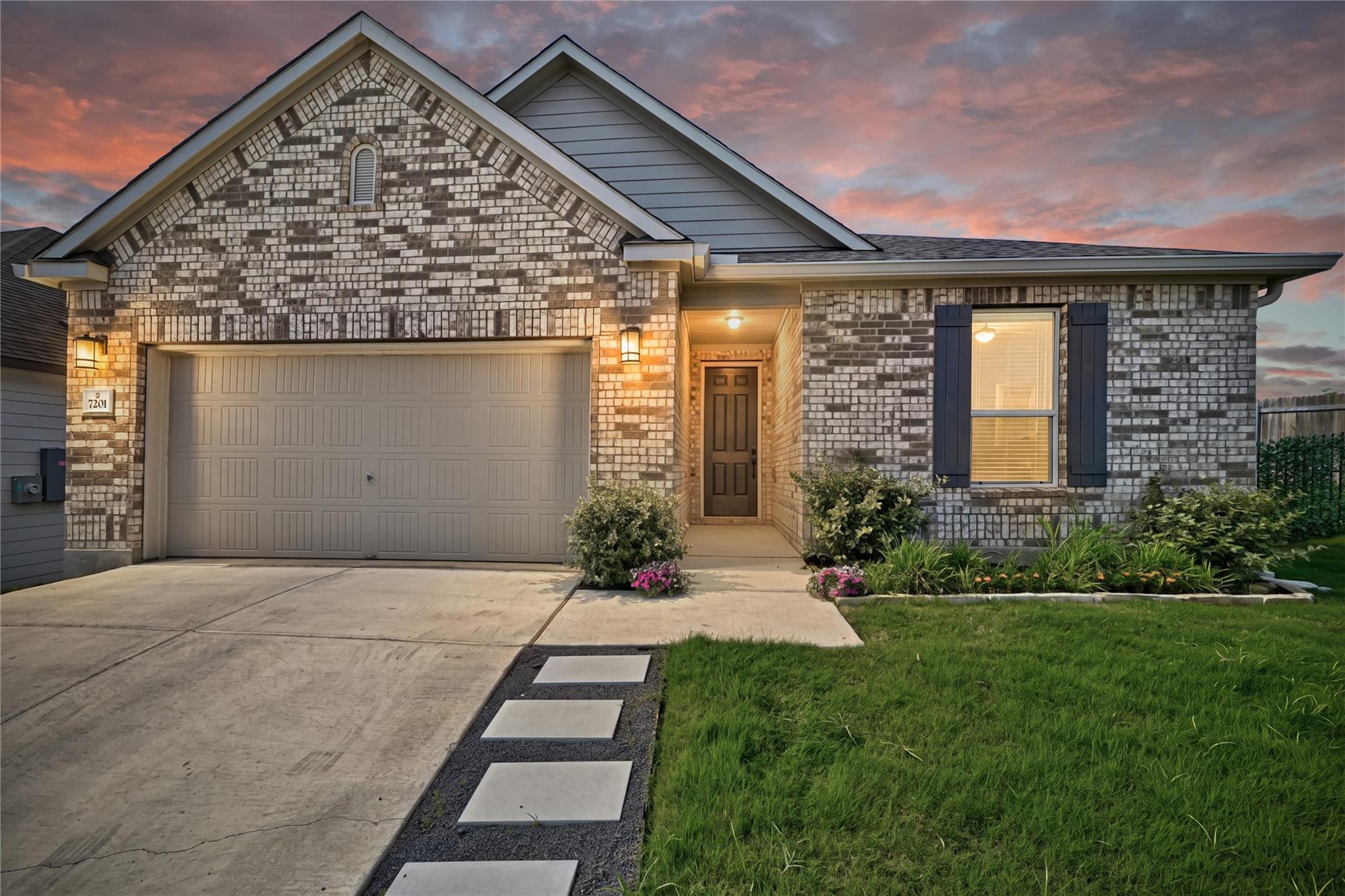 7201 Calliope Crossing Austin TX 78744