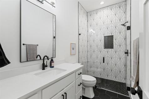 330 Kendall Road Spicewood TX 78669