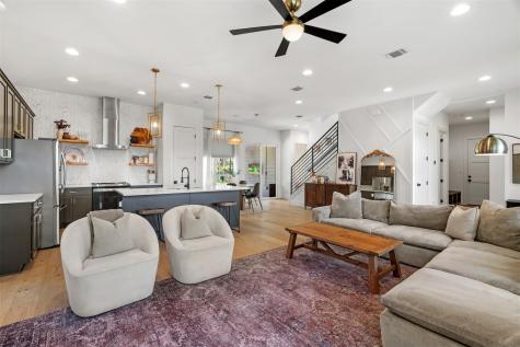 330 Kendall Road Spicewood TX 78669