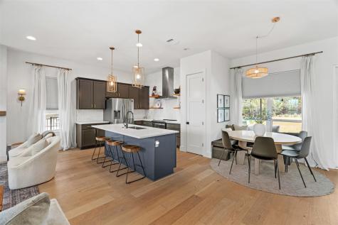 330 Kendall Road Spicewood TX 78669