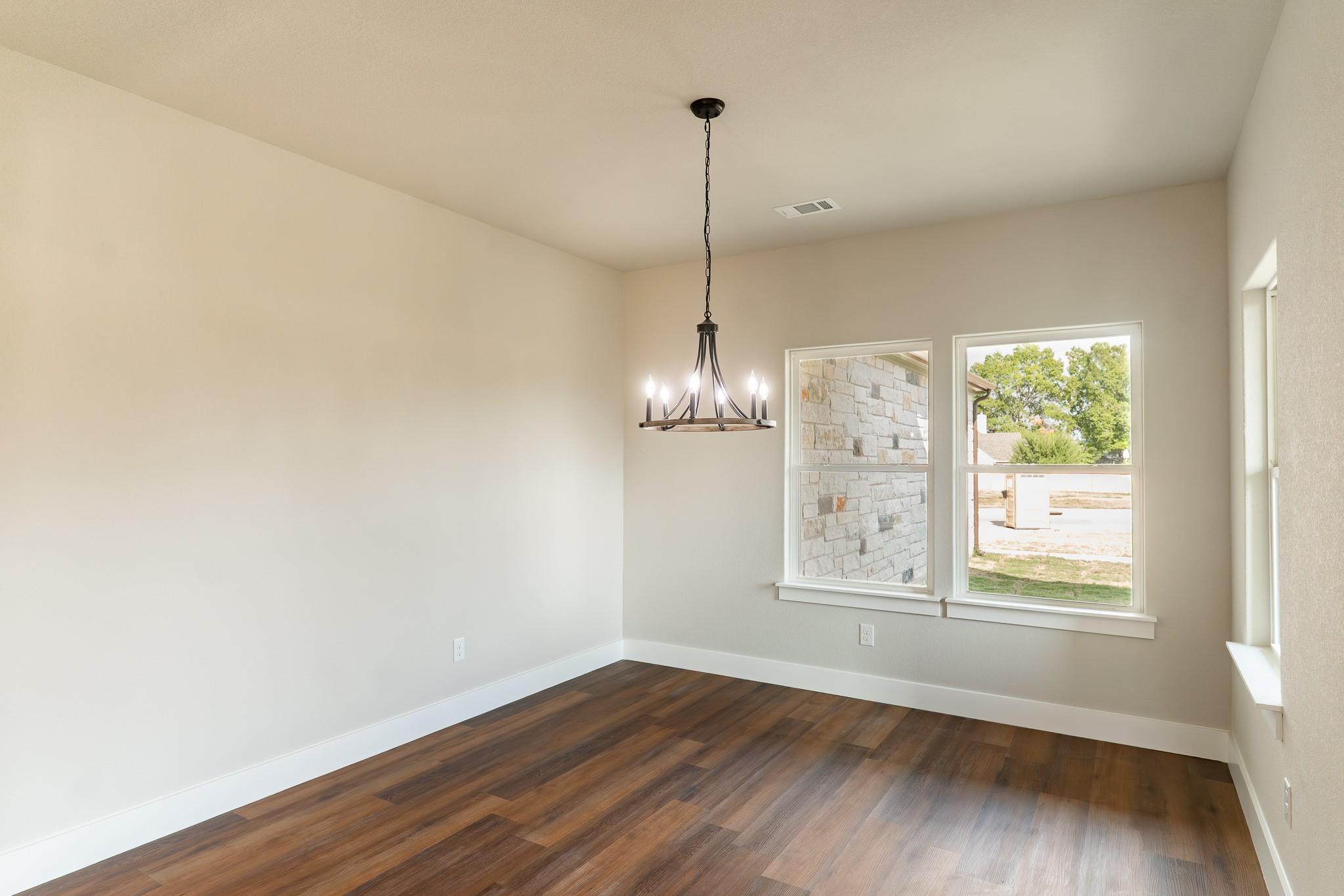 305 String Prairie Way Smithville TX 78957