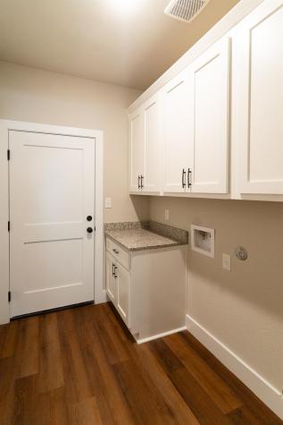 305 String Prairie Way Smithville TX 78957