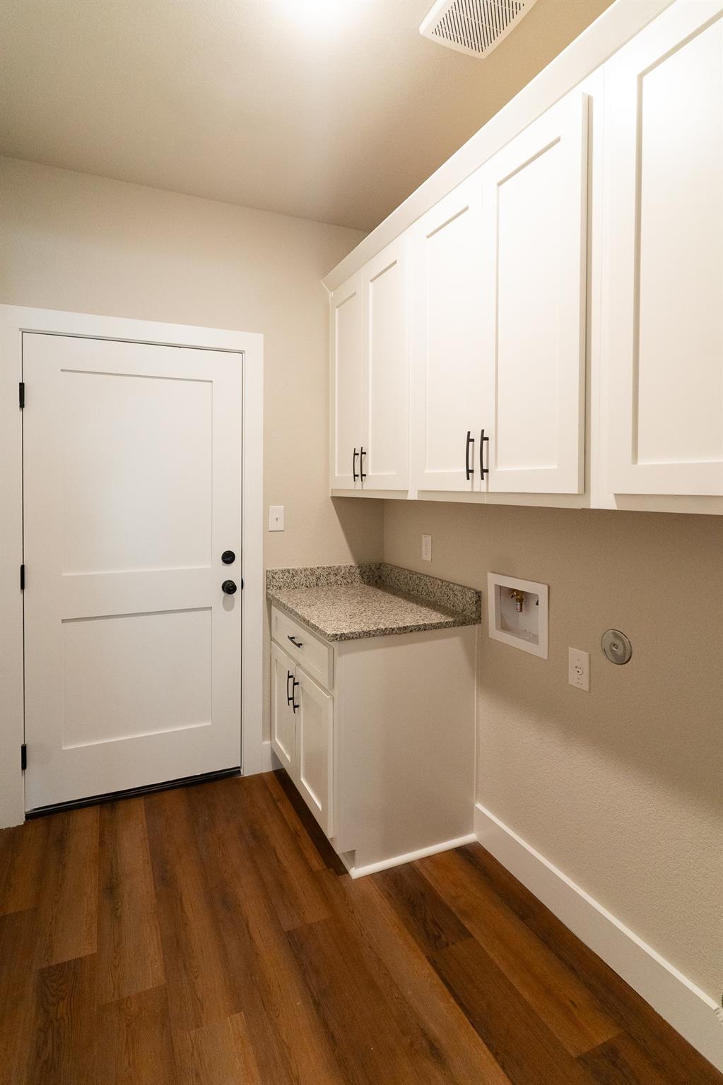 305 String Prairie Way Smithville TX 78957
