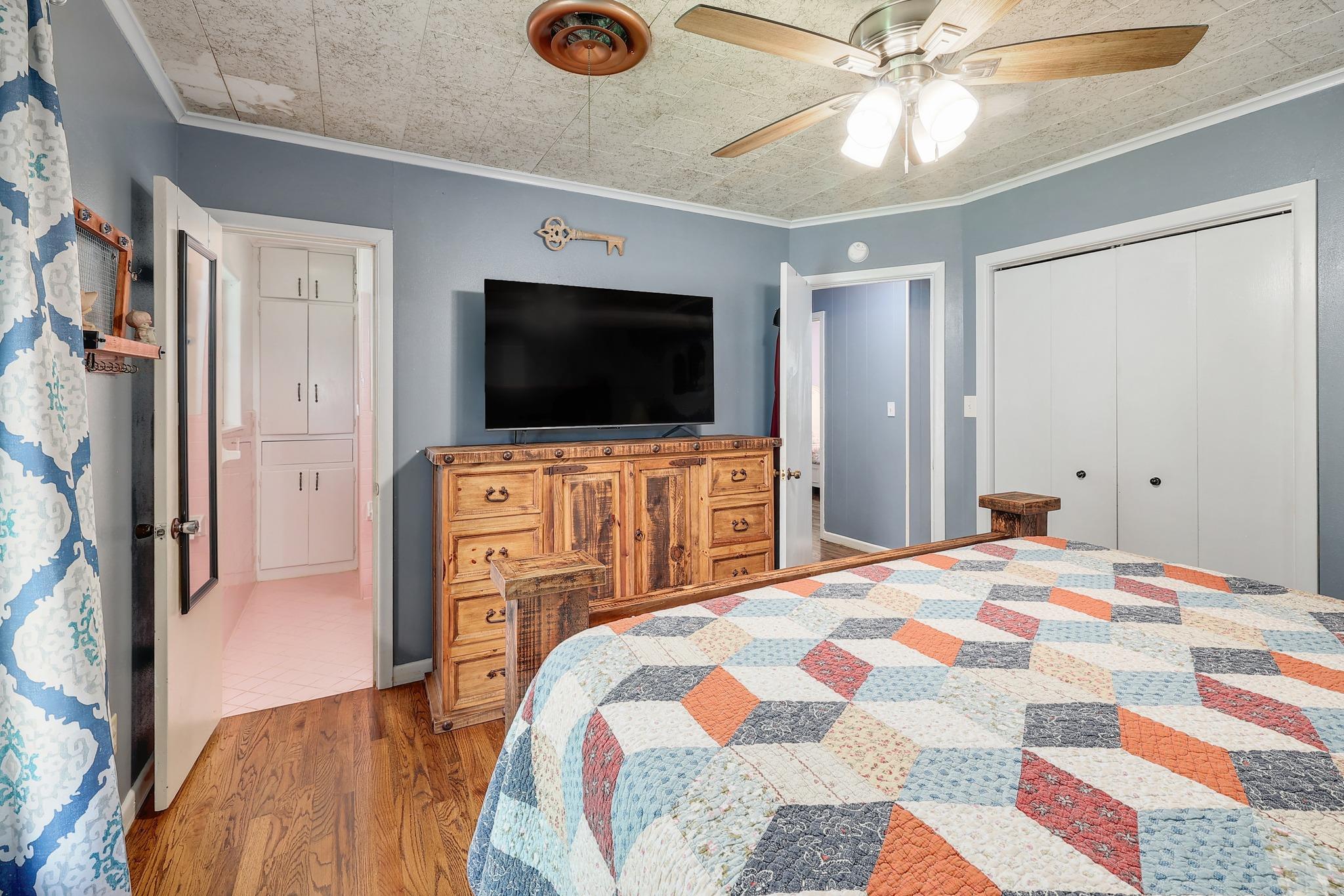 302 Vernon Street Thrall TX 76578