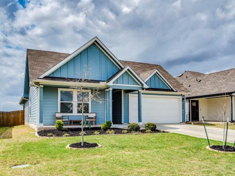 206 Fort Clark Springs Drive Hutto TX 78634