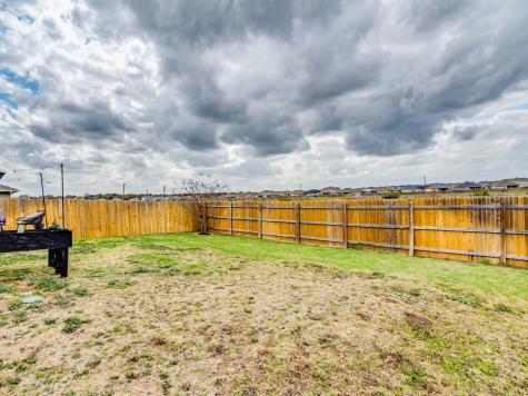 206 Fort Clark Springs Drive Hutto TX 78634