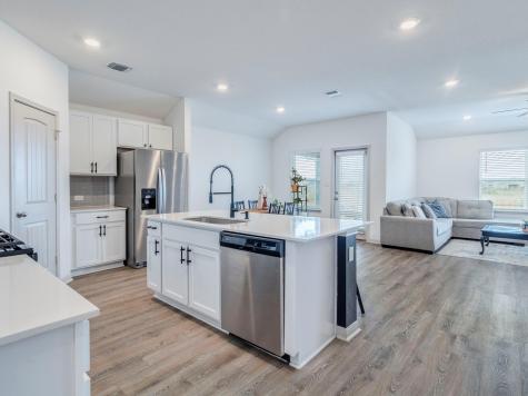 206 Fort Clark Springs Drive Hutto TX 78634