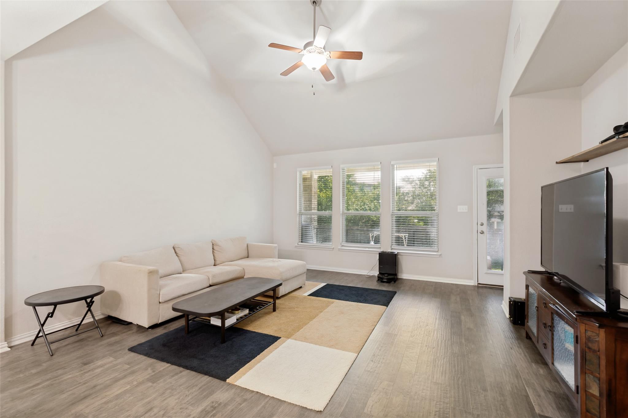 508 Peregrine Way Leander TX 78641
