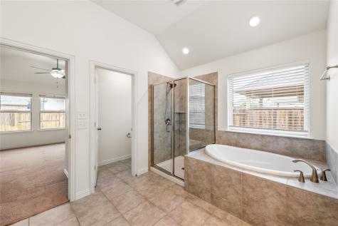 682 Coyote Creek Way Kyle TX 78640
