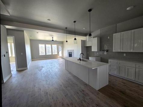 2417 Bruin Drive Spicewood TX 78669