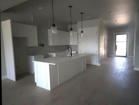 2417 Bruin Drive Spicewood TX 78669