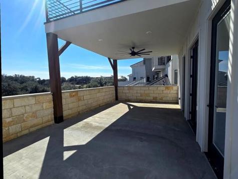 2417 Bruin Drive Spicewood TX 78669
