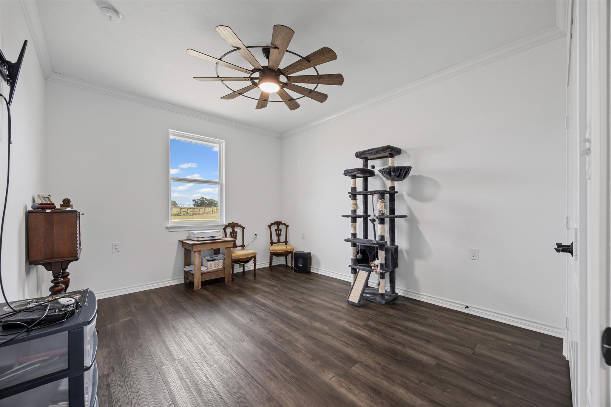 240 Oil Field Road Lockhart TX 78644