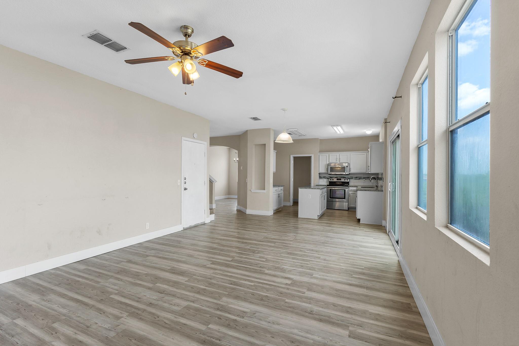 9113 Magna Carta Loop Austin TX 78754