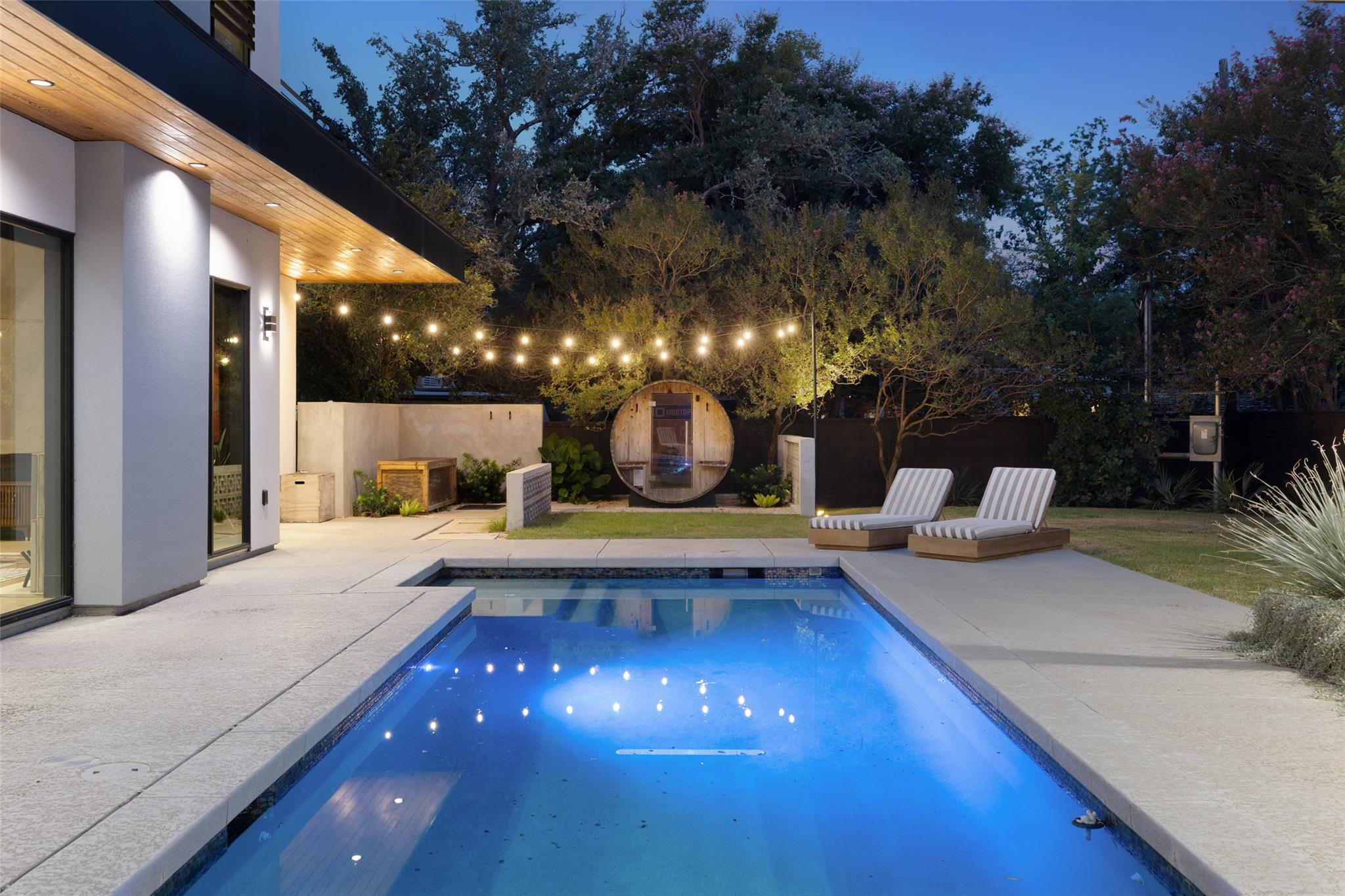 204 Westbrook Drive Austin TX 78746