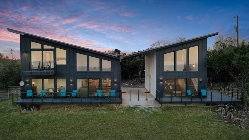 620 Windy Hills Road Dripping Springs TX 78620