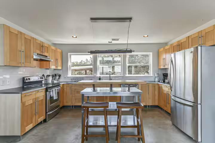 620 Windy Hills Road Dripping Springs TX 78620