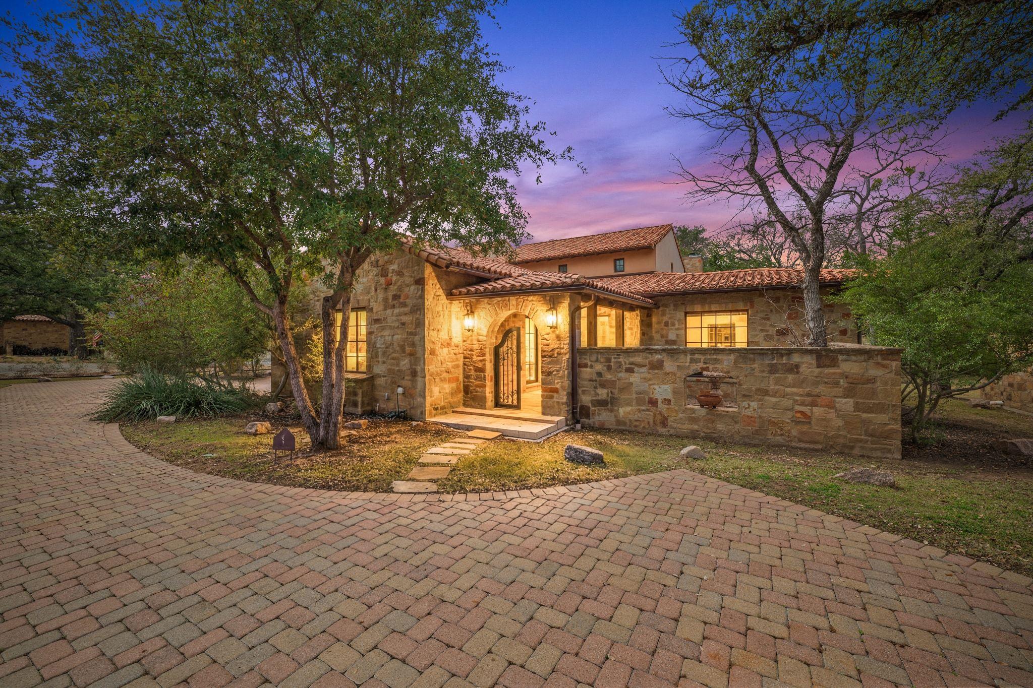 145 La Serena Loop Horseshoe Bay TX 78657