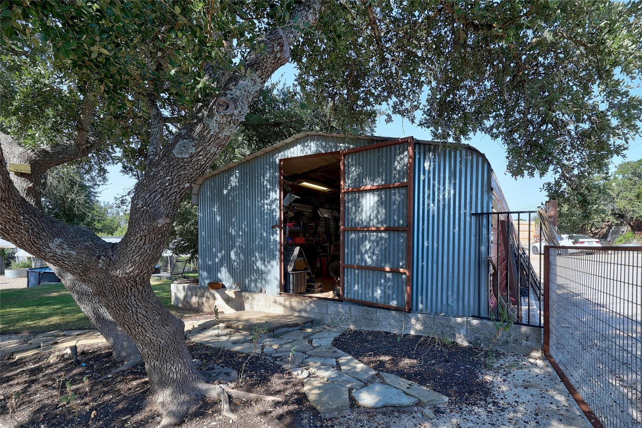9114 290 W Highway Austin TX 78736