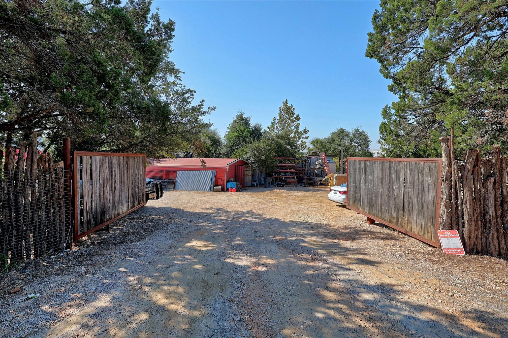 9114 290 W Highway Austin TX 78736