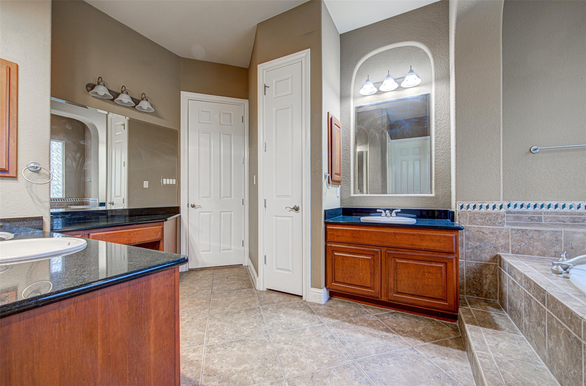 5701 Laguna Cliff Lane Austin TX 78734